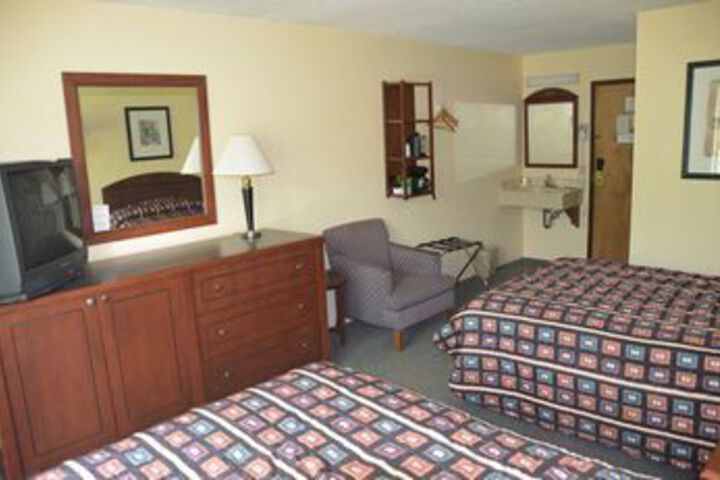 Room 21 of 50