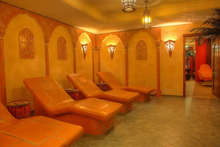 Room 16 of 26