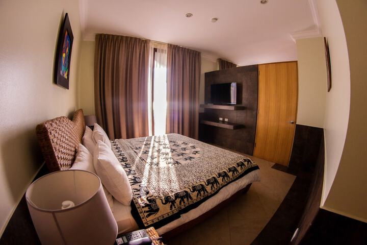Room 9 of 49