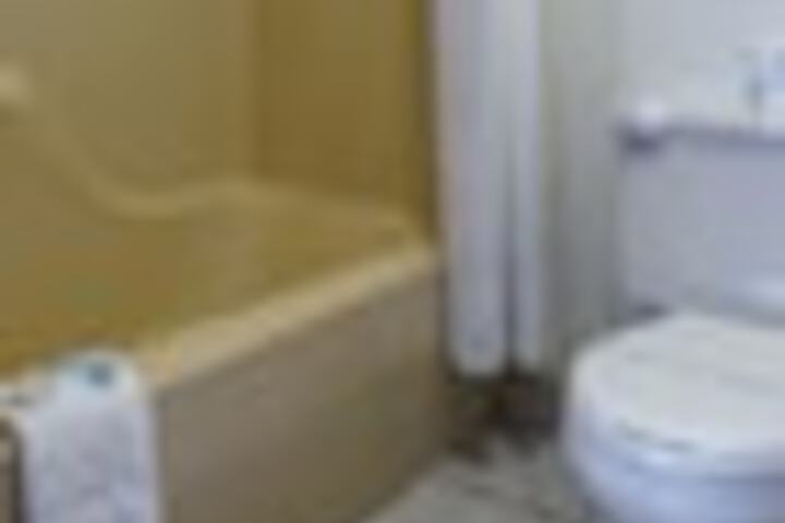 Room 20 of 111