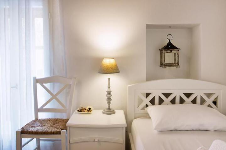Ontas Traditional Hotel
