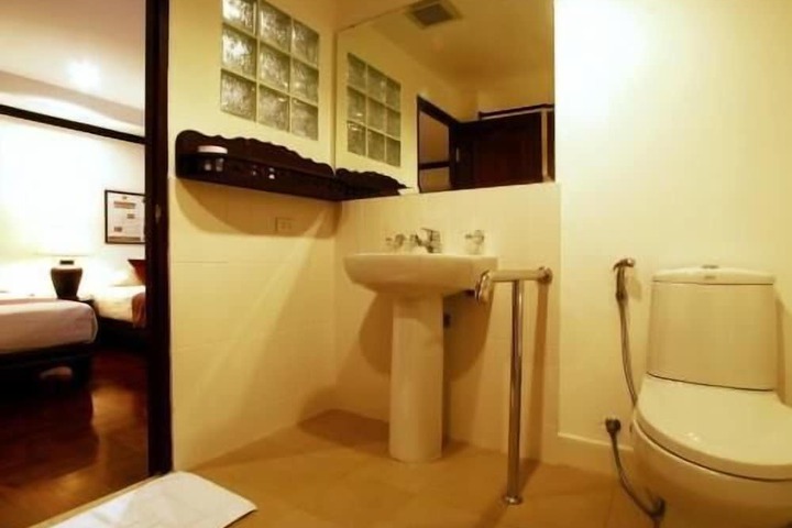 Bathroom Photo