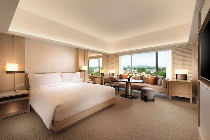 Suite Room