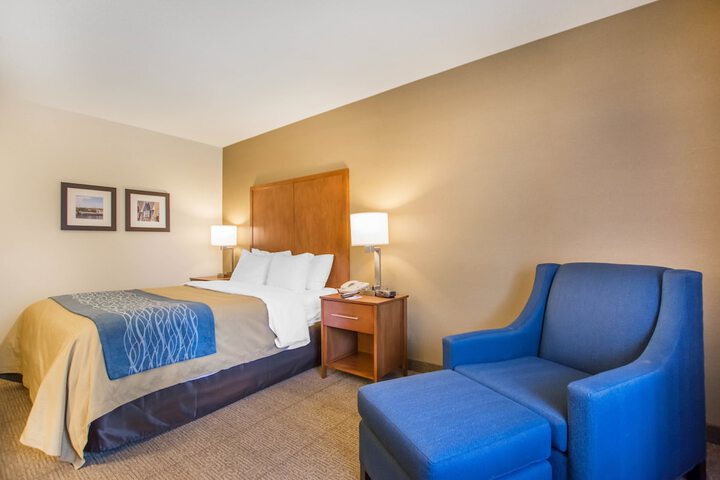 Room 8 of 44