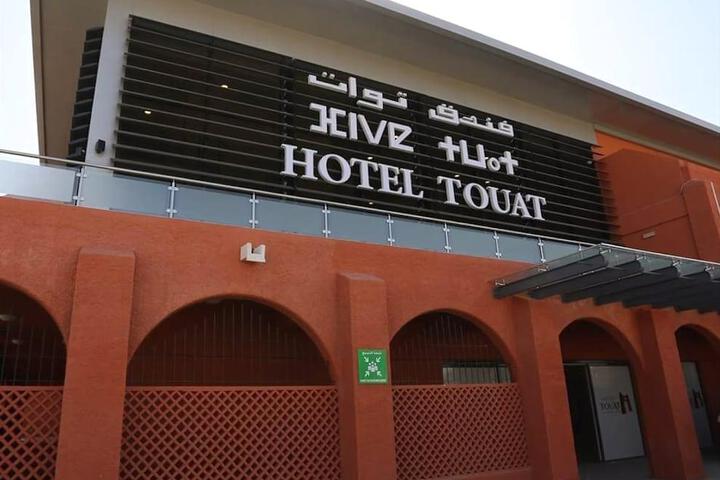 Exterior of Hotel Touat