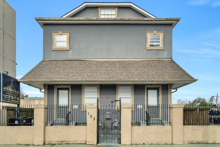 Exterior of Chic Canal Street Retreat