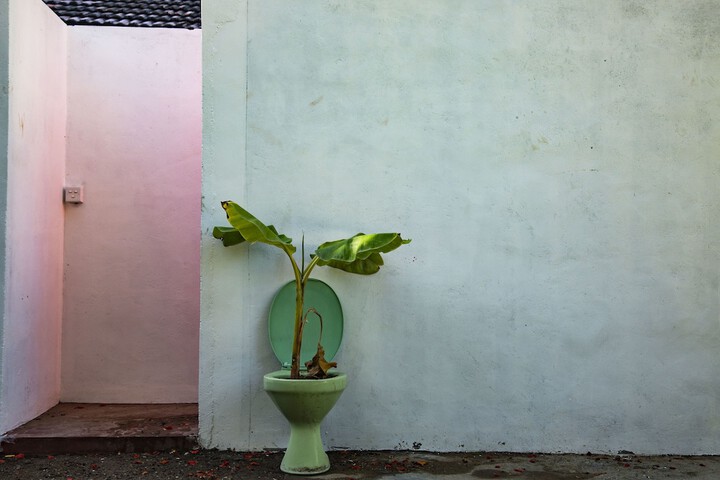 Room 16 of 33
