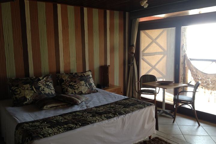 Room 3 of 66