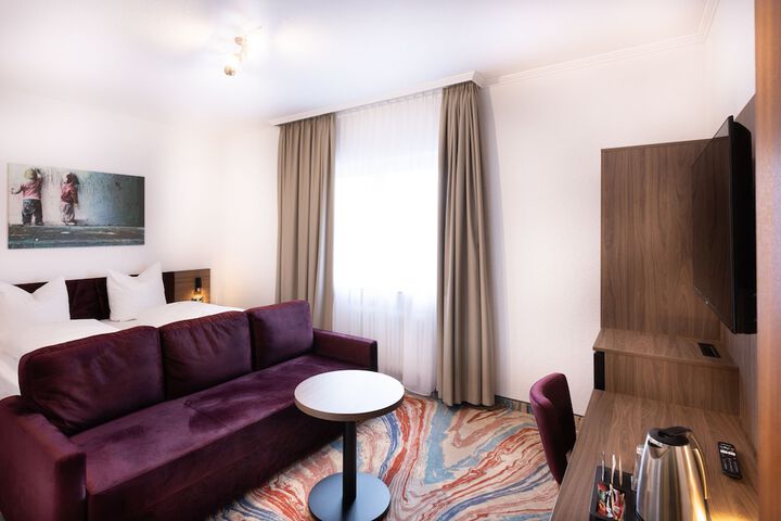 Room 15 of 84
