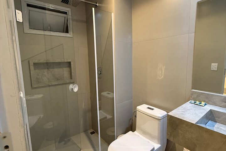 Room 16 of 21