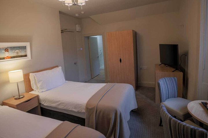 Room 17 of 79
