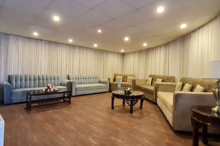 Room 34 of 54