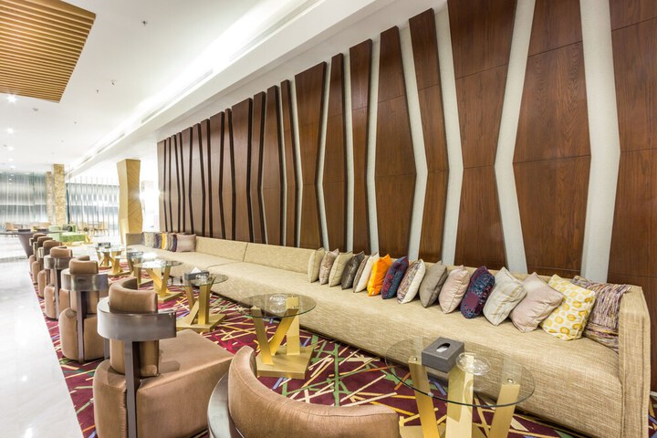 Hotel Interior 5 of 124