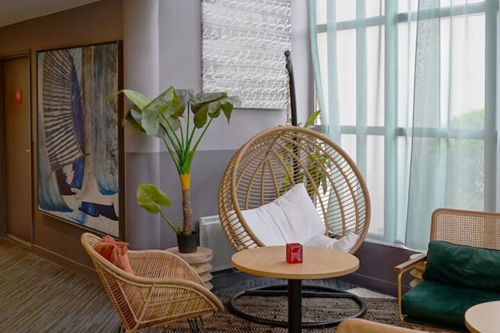 Lobby Entry