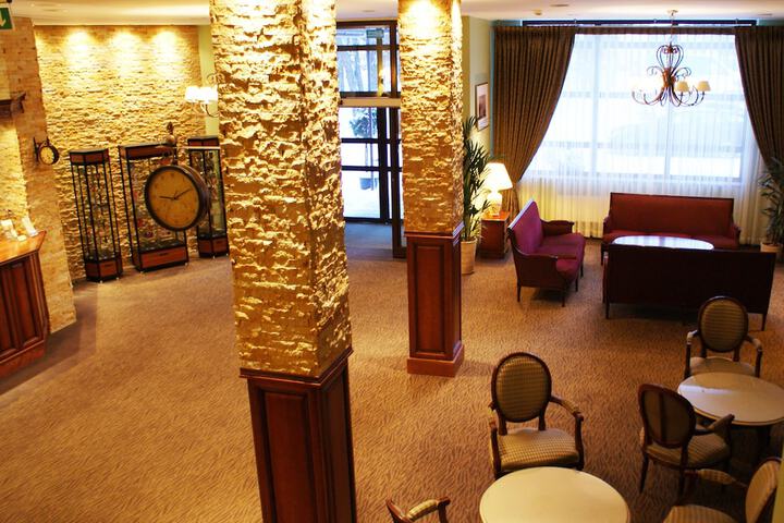 Lobby Entry