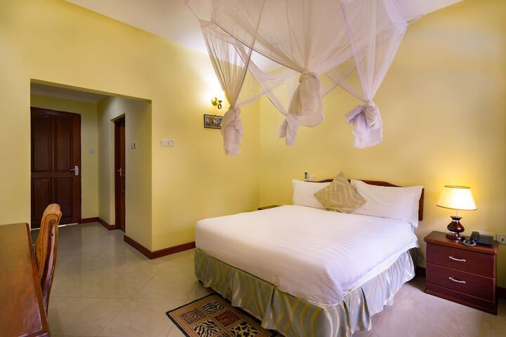 Room 14 of 81