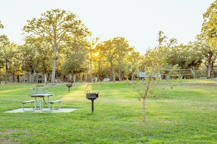 Property Grounds 29 of 41