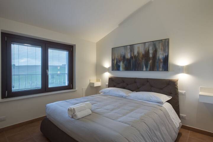 Room 15 of 95