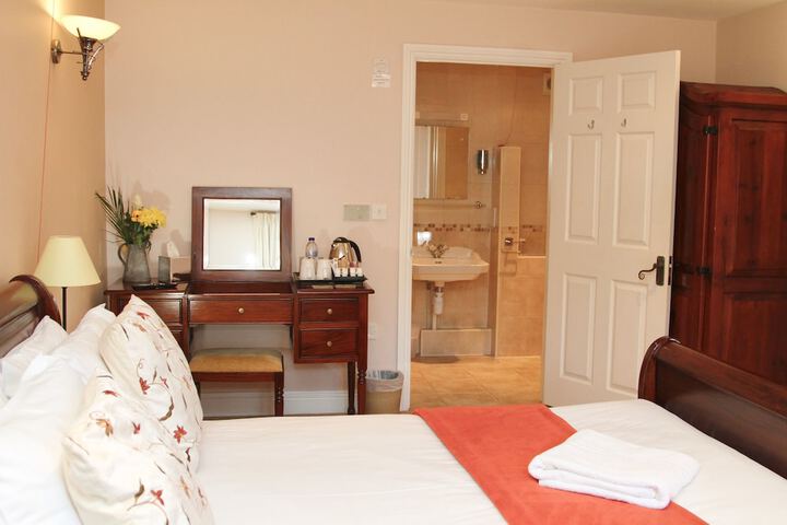 Room 12 of 41