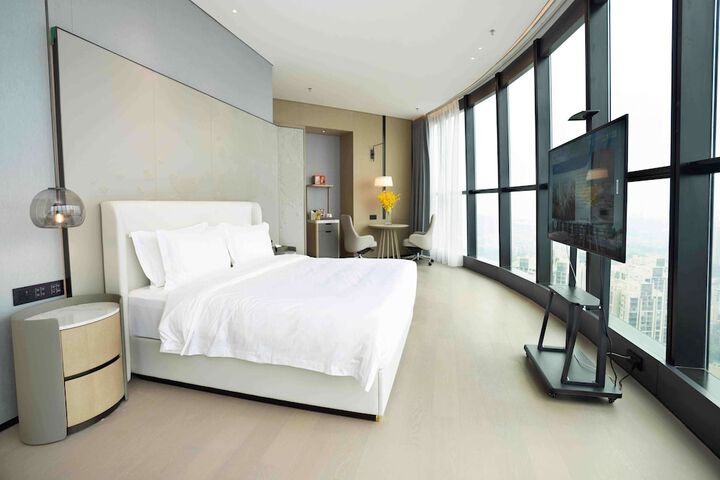 Room 7 of 30