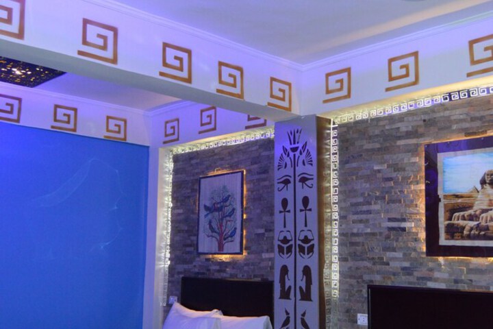 Room 20 of 69