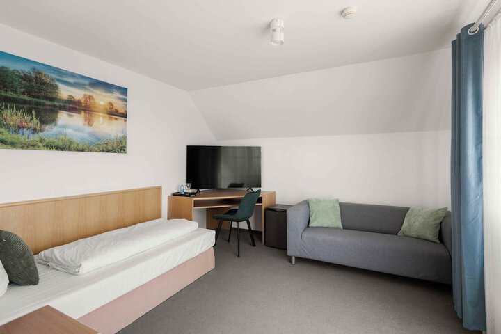Room 5 of 23