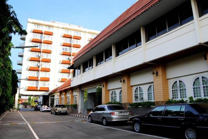 Hotel 39 of 40