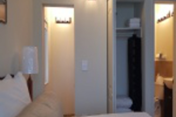 Room 599 of 695