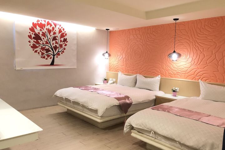 Room 26 of 60