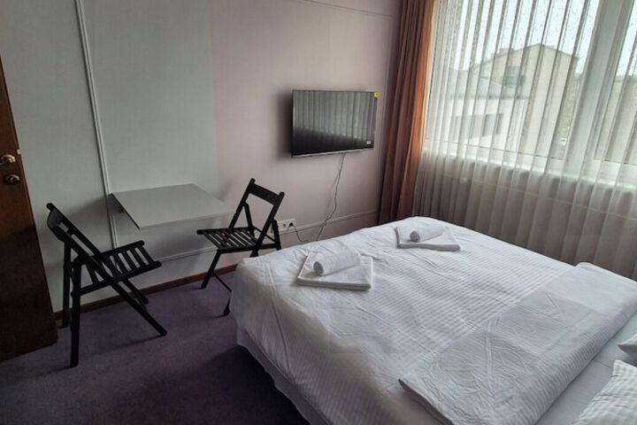 Room 17 of 84