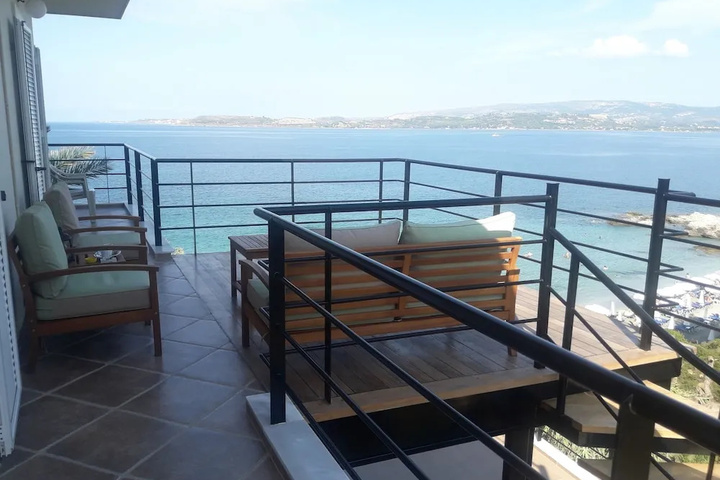 Terrace/Patio 7 of 14