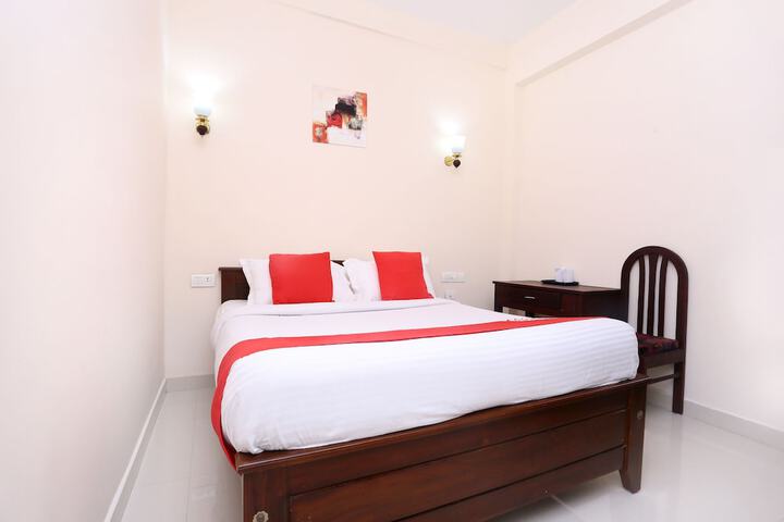 Room 16 of 19