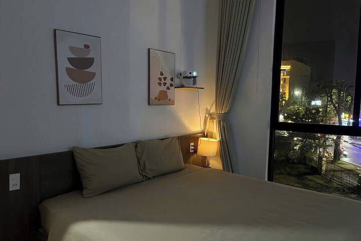 Room 33 of 44