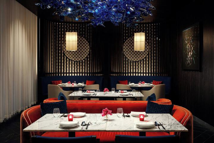 Dining 88 of 140