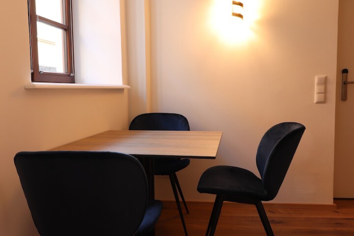 Room 38 of 102