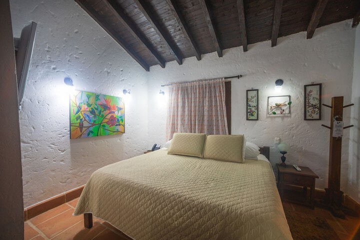 Room 15 of 66