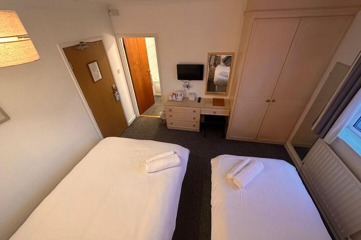Room 5 of 55