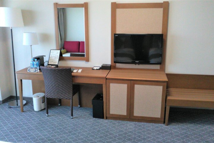 Room 22 of 54