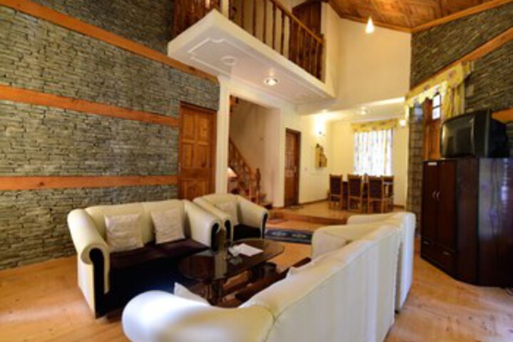 Room 8 of 24