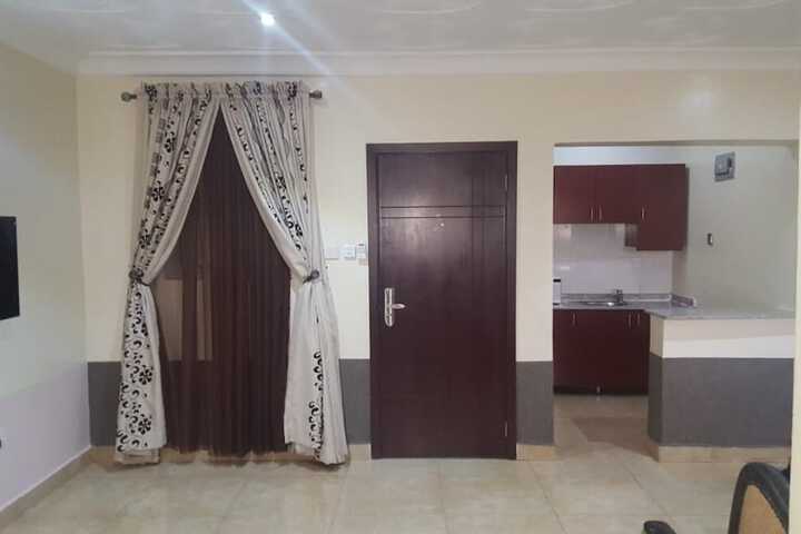 Room 7 of 19