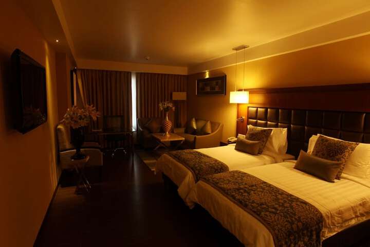 Suite Room