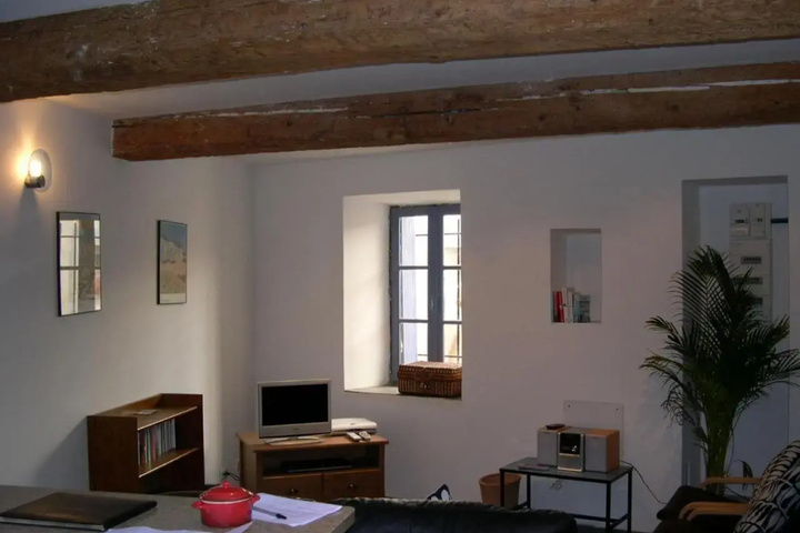 Room 2 of 13