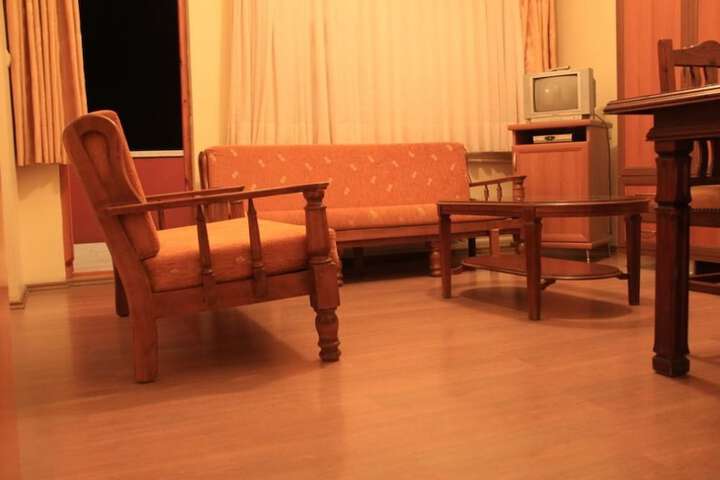 Room 8 of 20