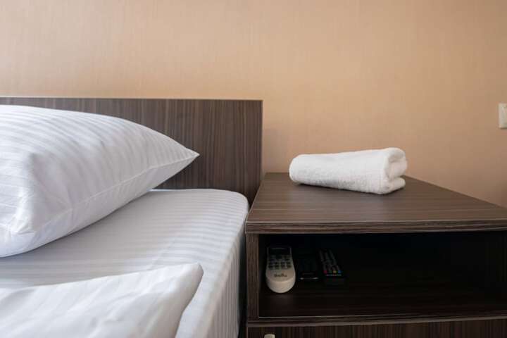 Room 25 of 54
