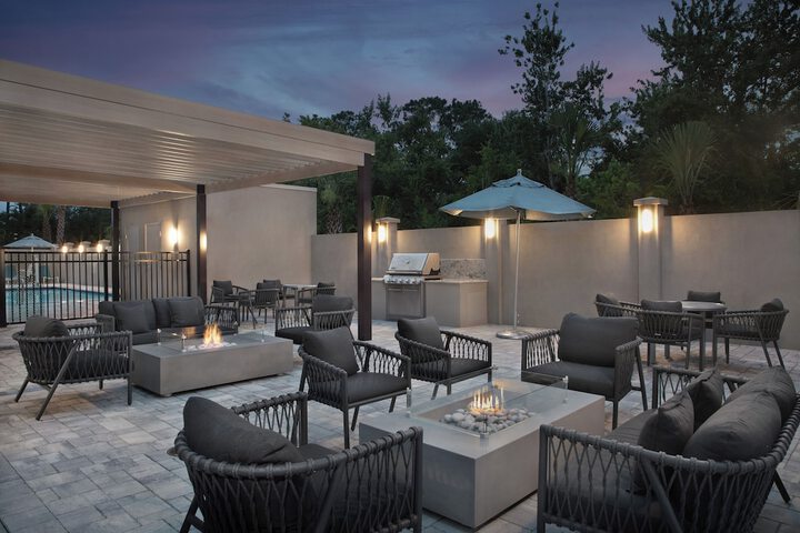 Terrace/Patio 85 of 89