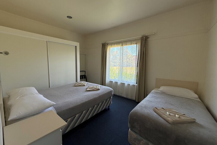 Room 20 of 64