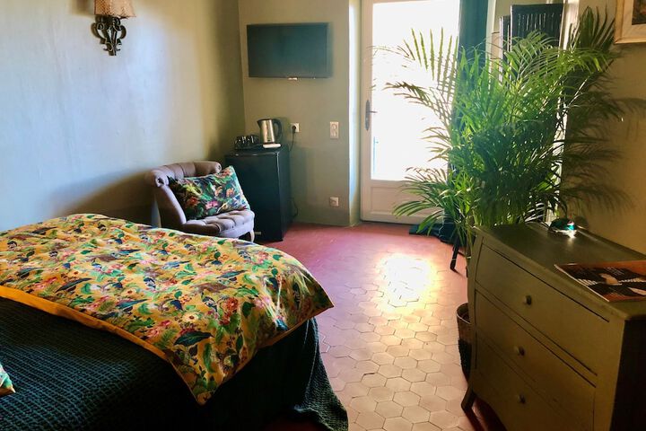 Room 14 of 41