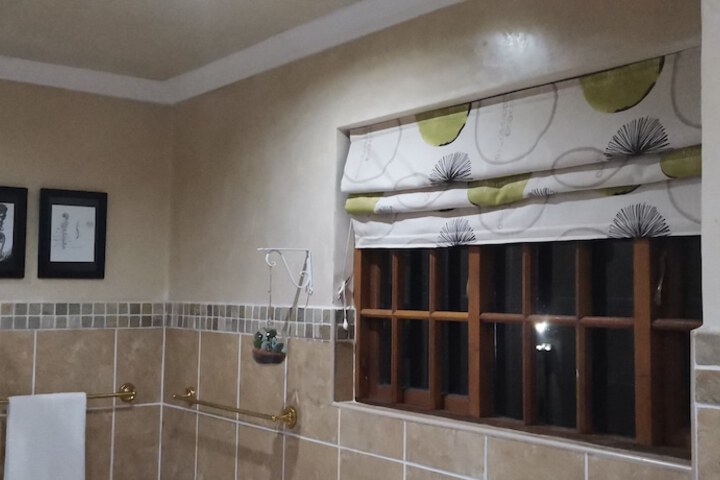 Room 20 of 32