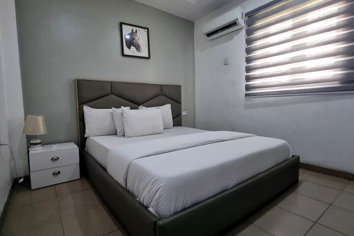 Room 5 of 22