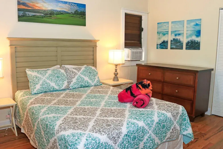Room 2 of 18